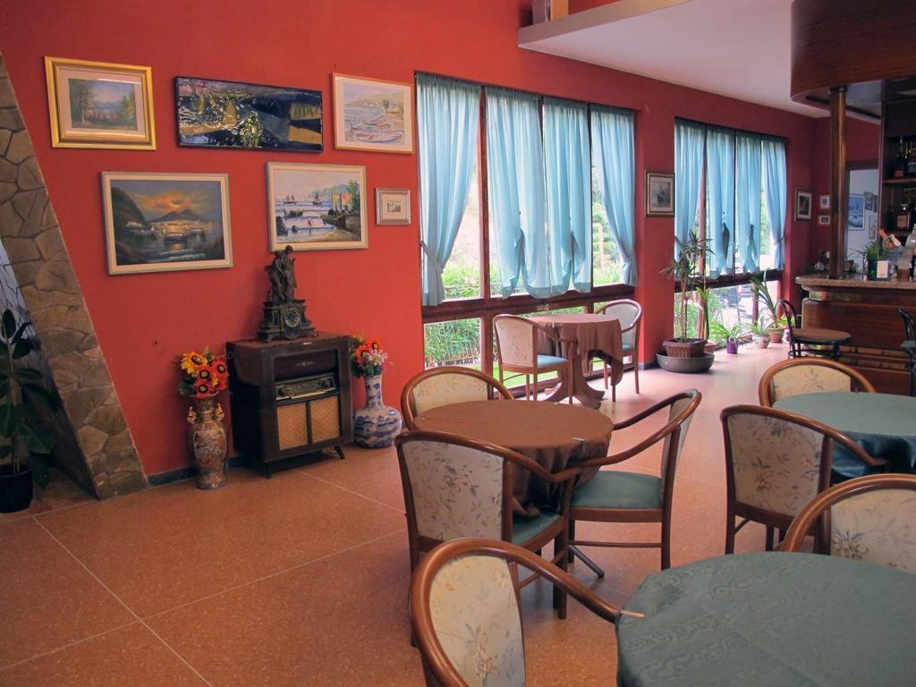 Hotel Capo Noli Esterno foto