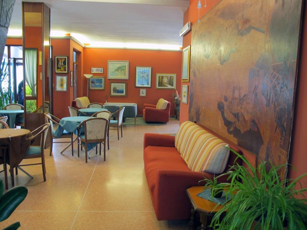 Hotel Capo Noli Esterno foto