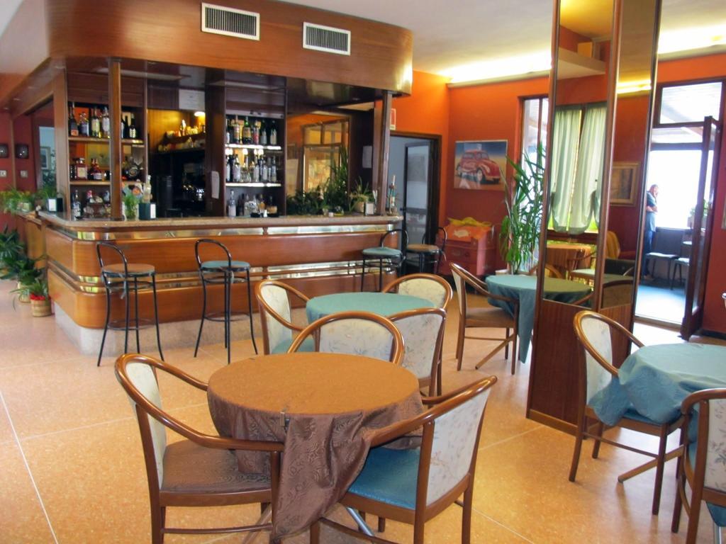 Hotel Capo Noli Esterno foto
