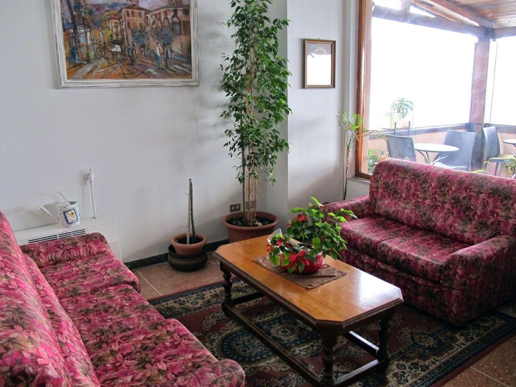 Hotel Capo Noli Esterno foto