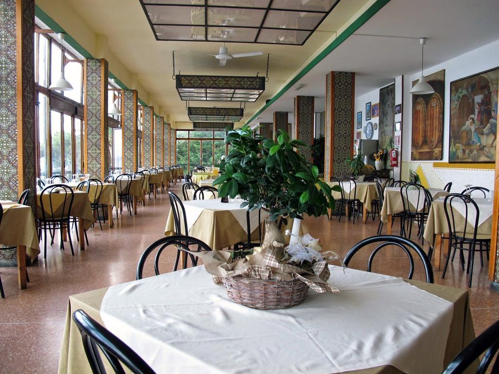 Hotel Capo Noli Esterno foto